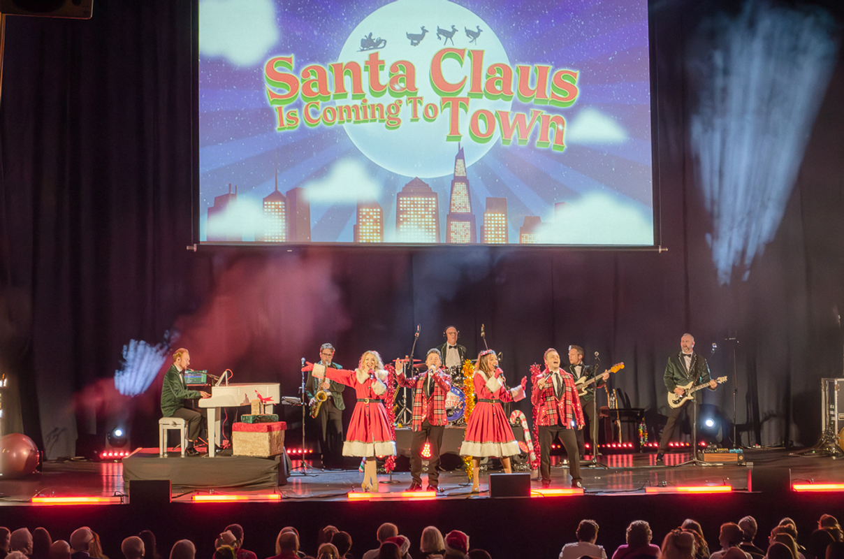 Step Into Christmas at The Forum